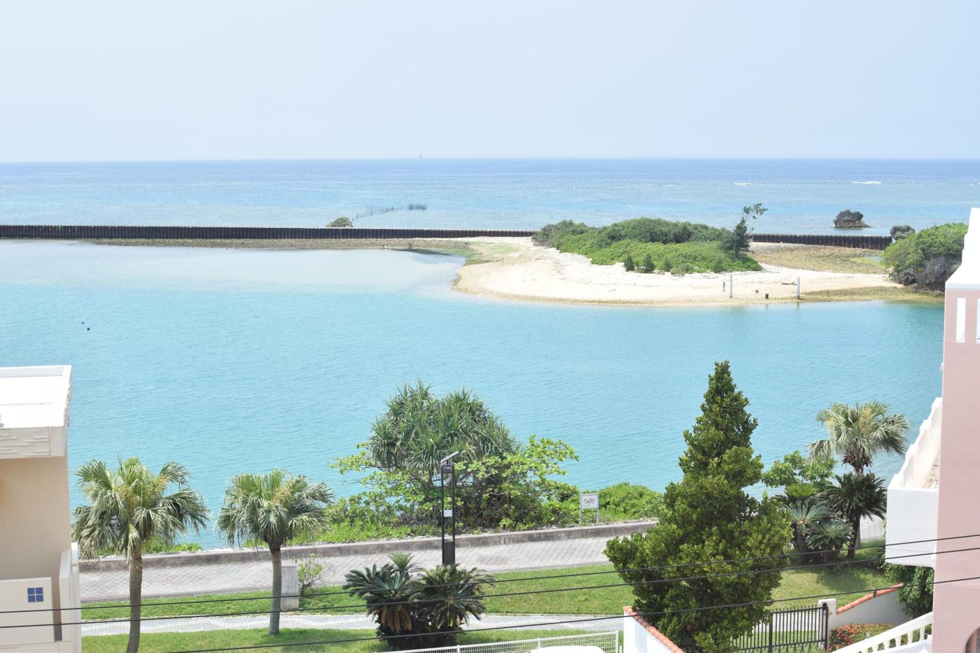 Breaky Hotel Chatan Ngoại thất bức ảnh